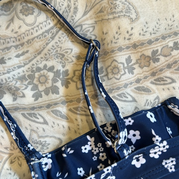 Bikini Top - Picture 4 of 6